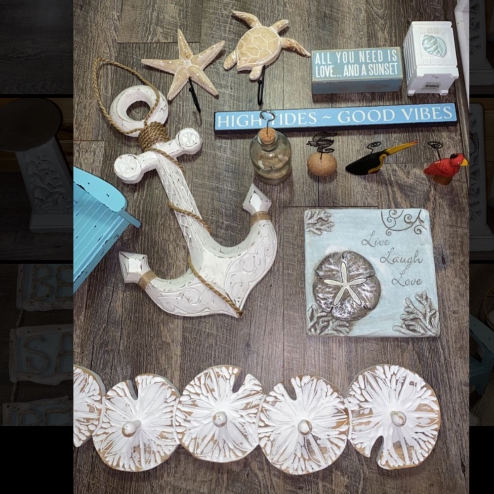 •SOLD• Beach house vibes decor